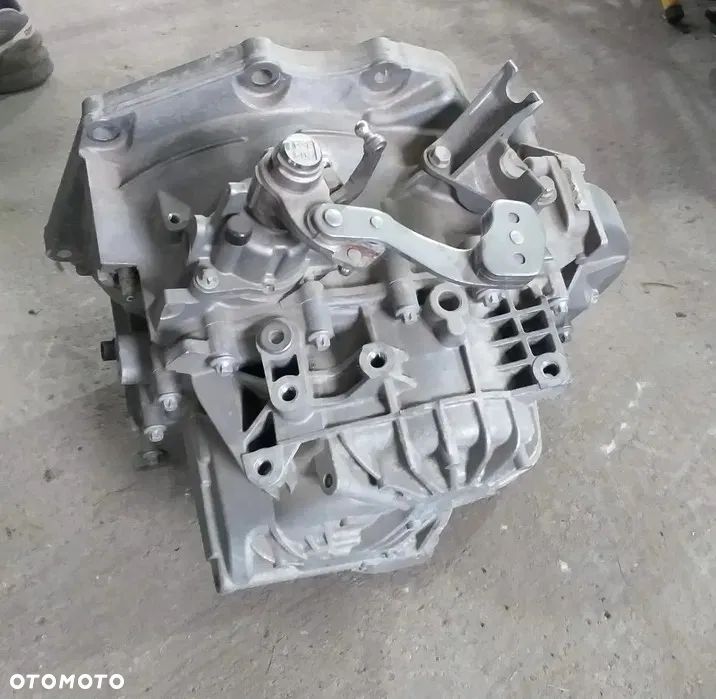 Skrzynia biegów Opel Astra J K 1.6 CDTI M32 LWQ