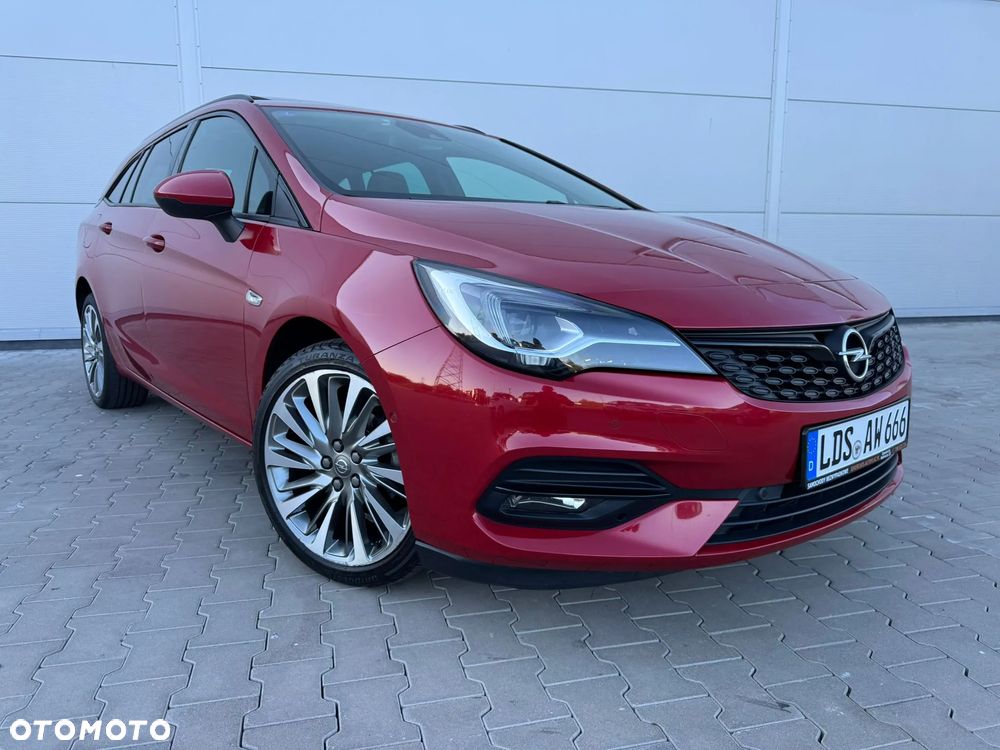 Opel Astra 1.2 Turbo Start/Stop Sports Tourer Ultimate - 2