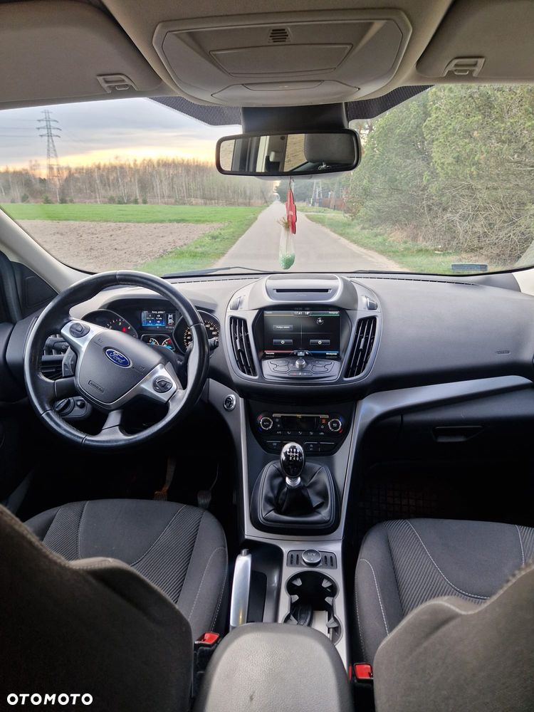 Ford Kuga - 7