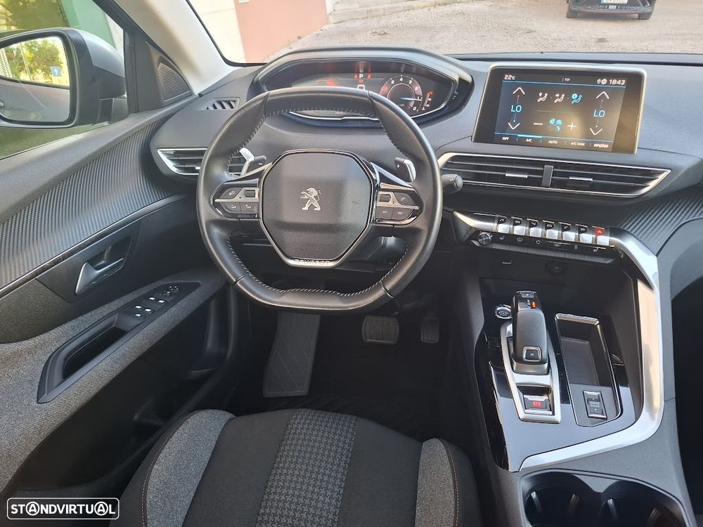 Peugeot 3008 PureTech 130 Stop & Start GPF EAT8 Active Business-Pack - 8