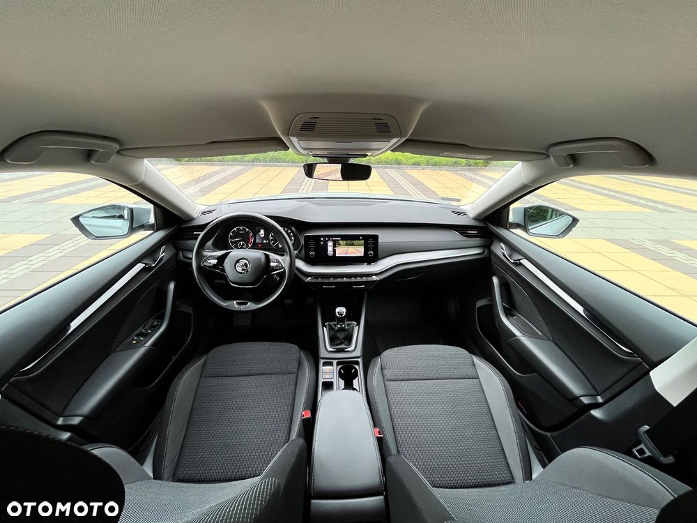Skoda Octavia 1.5 TSI ACT Ambition - 8