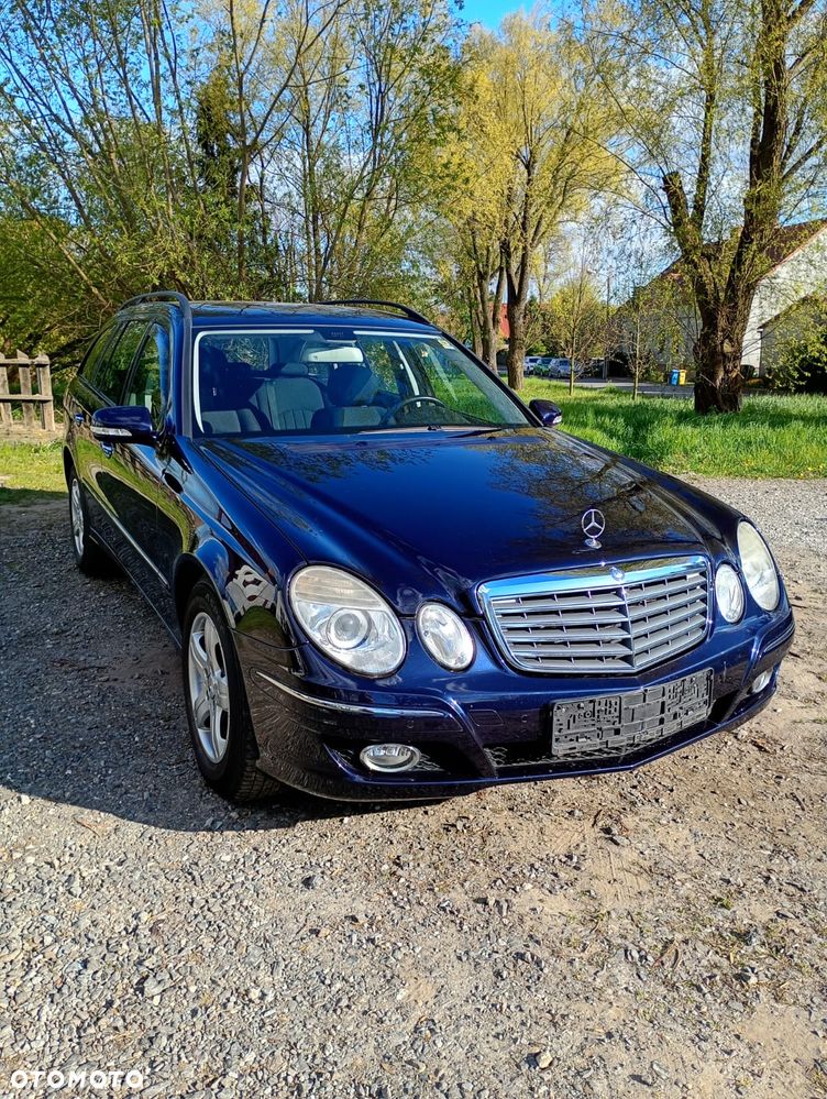 Mercedes-Benz Klasa E 200 Kompressor Classic - 1