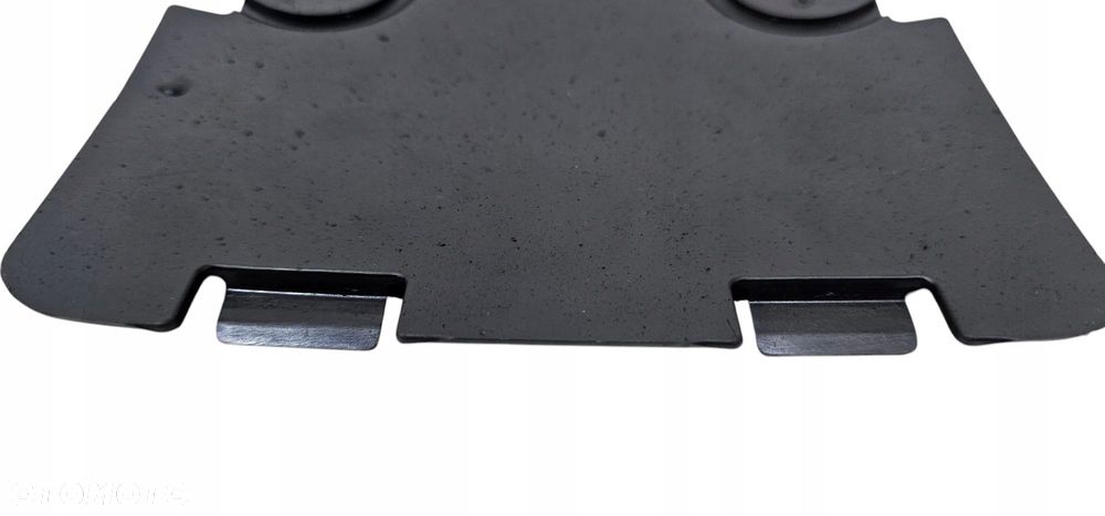 Bmw E82 E88 E90 Pokrywka Do Wymiany Żarówki Zaślepka Nadkola Prawa 7143850 - 4