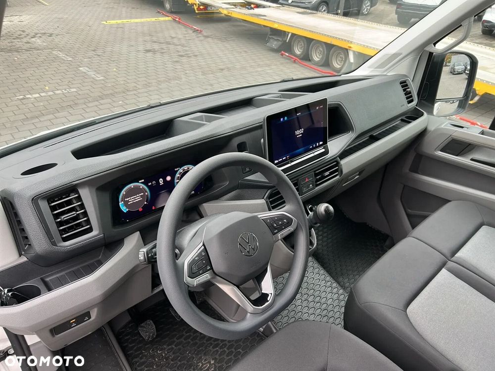 Volkswagen Crafter 9 osób 35 furgon 140 KM 3640 - 17