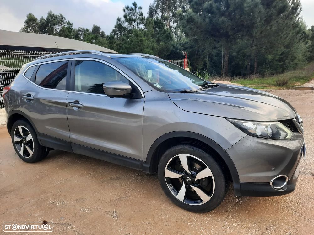 Nissan Qashqai 1.5 dCi N-Connecta 18 - 10