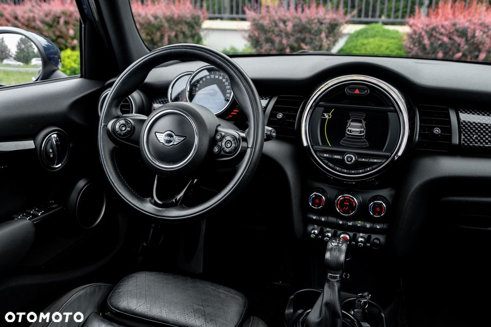 MINI Cooper S Sport-Aut - 24