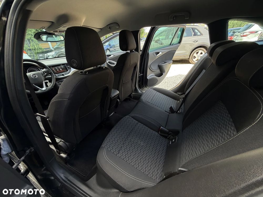 Opel Astra 1.6 D Start/Stop Innovation - 22