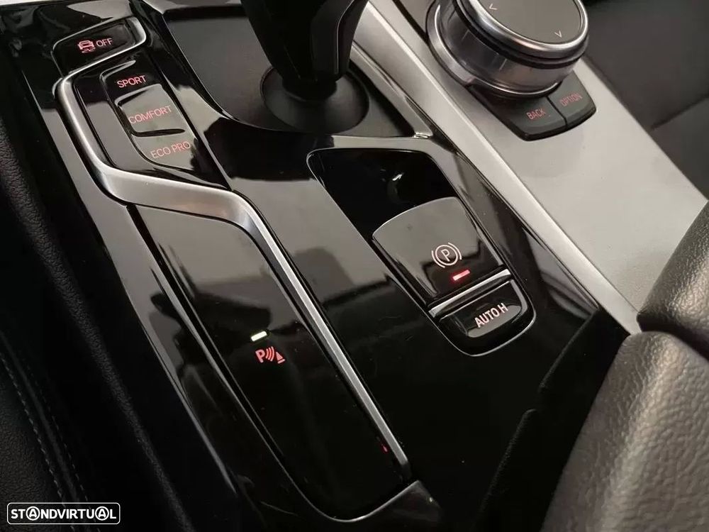 BMW 520 d Auto — fotografia 34