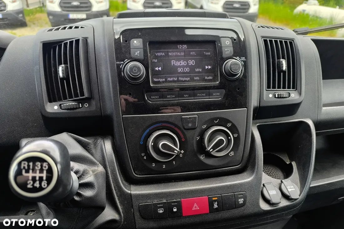 Peugeot BOXER ​*L2H2​*2.2BLUE HDI​*140KM​*TEMPOMAT​*KLIMA​*NAVI​*2 - 13