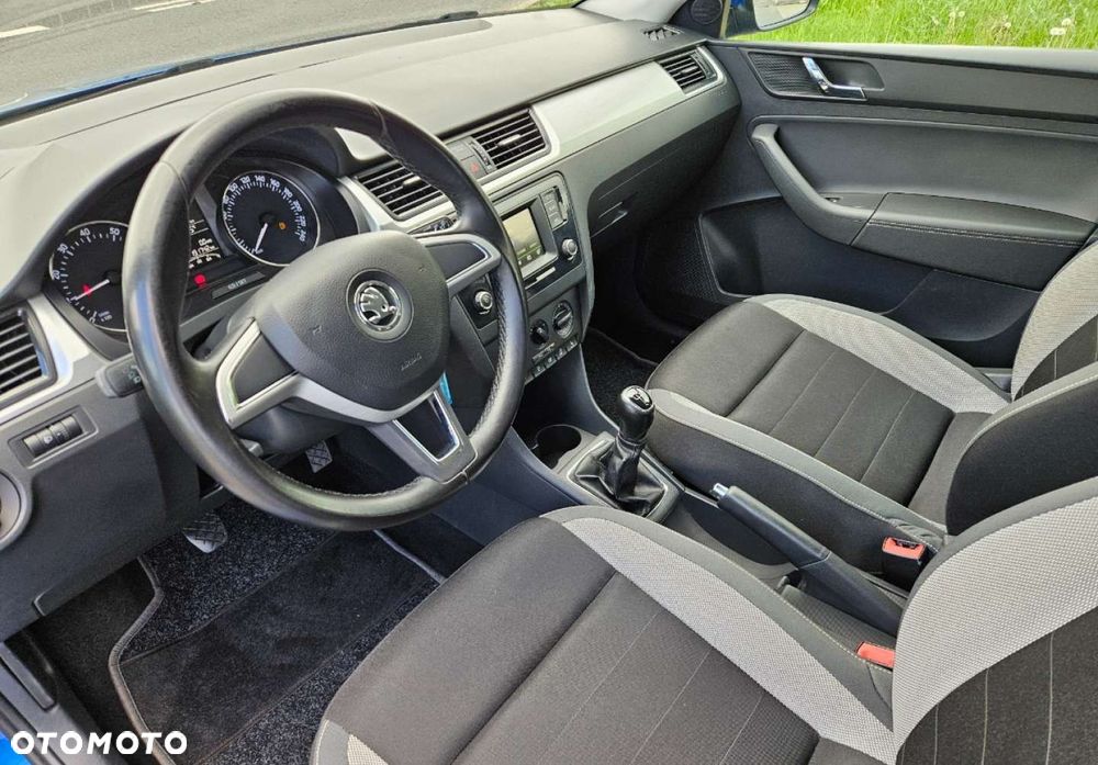 Skoda RAPID - 7