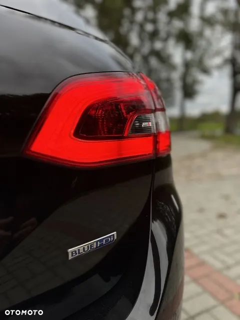 Peugeot 308 1.6 BlueHDi Allure S&S - 6