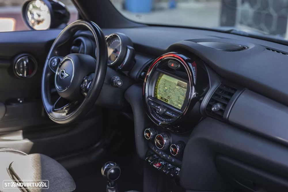 MINI 3 Portas Cooper D - 13