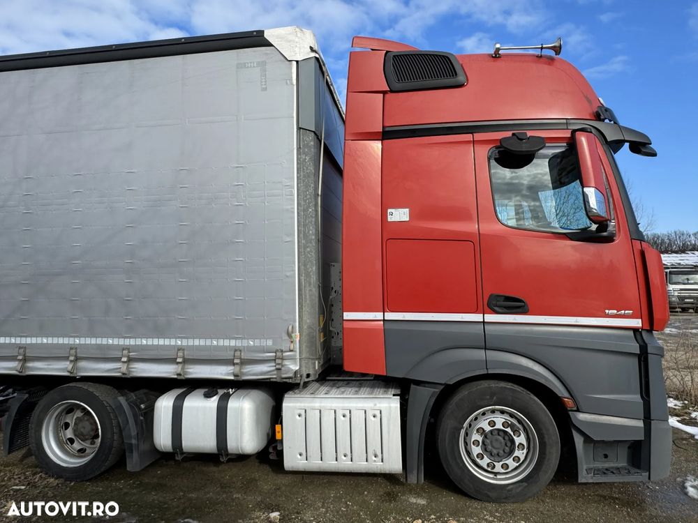 Mercedes-Benz Actros 1845 Low Liner - 3