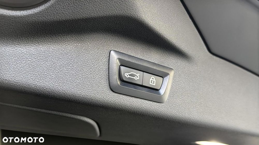 BMW X7 M50d sport - 22