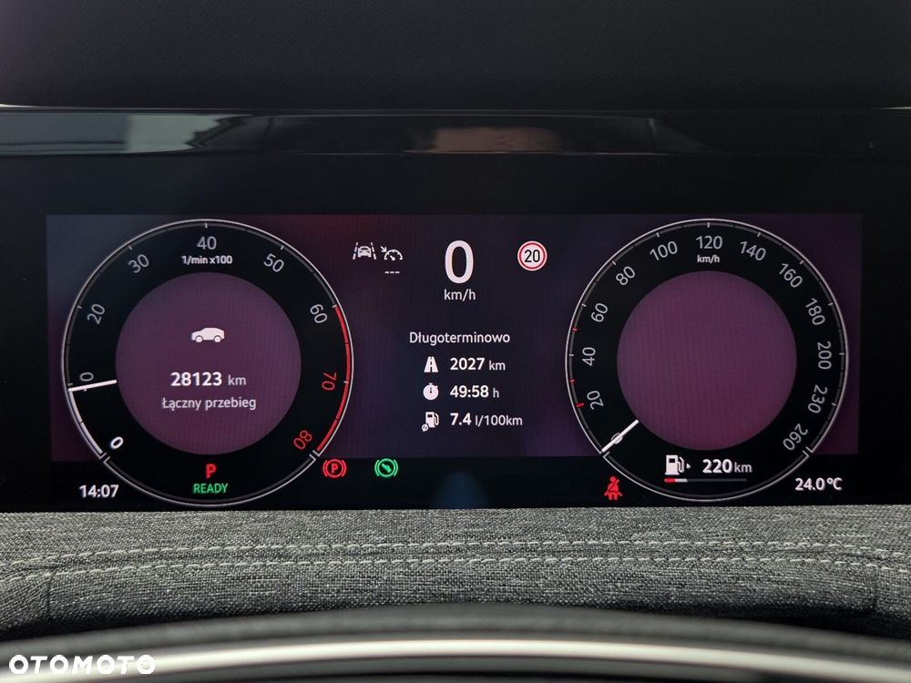 Skoda Superb 2.0 TDI SCR Selection DSG - 18