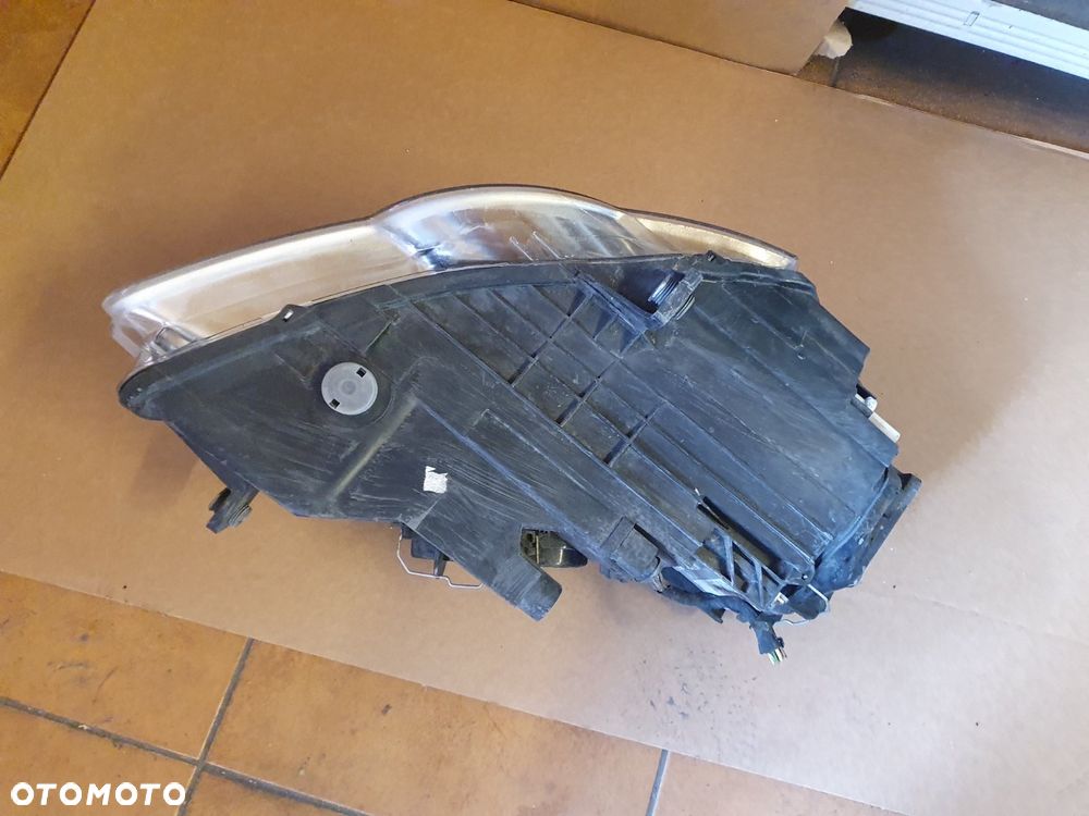 REFLEKTOR LEWY VW PASSAT B6 XENON EUROPA - 7