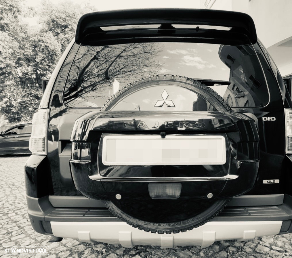 Mitsubishi Pajero 3.2 DI-D Intense CA FPF - 27