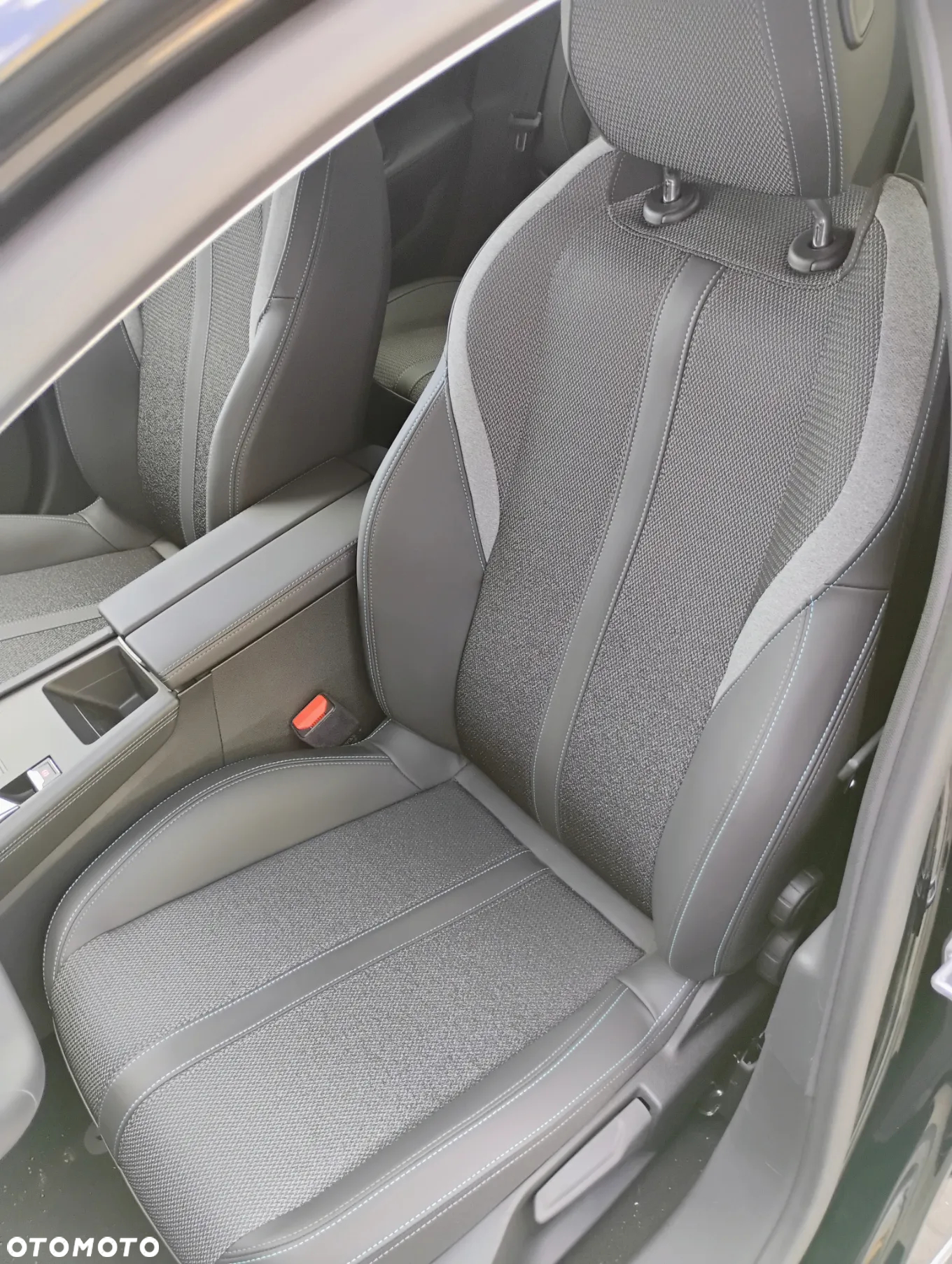 Peugeot 308 1.2 PureTech Allure Pack S&S EAT8 - 19