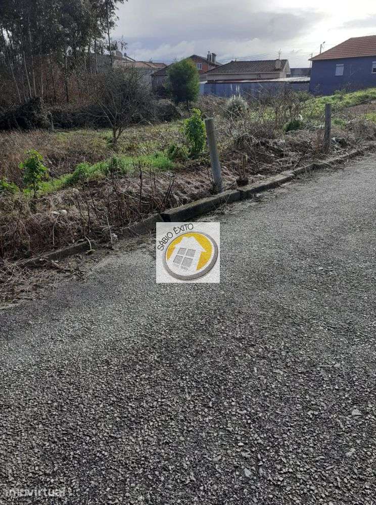 Terreno em Fiães, Santa Maria da Feira com 1100 m2 - Grande imagem: 5/6