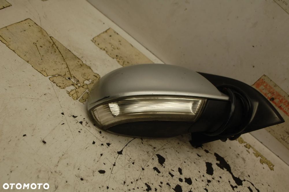 LUSTERKO PRAWY PRZÓD PRZEDNIE PRAWE LA7W/ LC9Z/ LC5J/ LD5Q 7 PIN/ 6 PIN VW GOLF V - 7