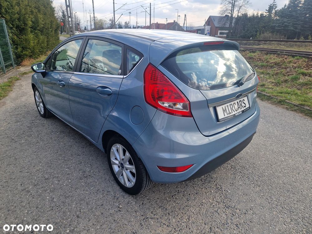 Ford Fiesta 1.25 Ghia - 7