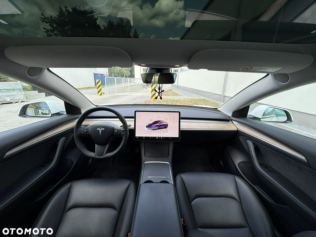 Tesla Model 3 - 22