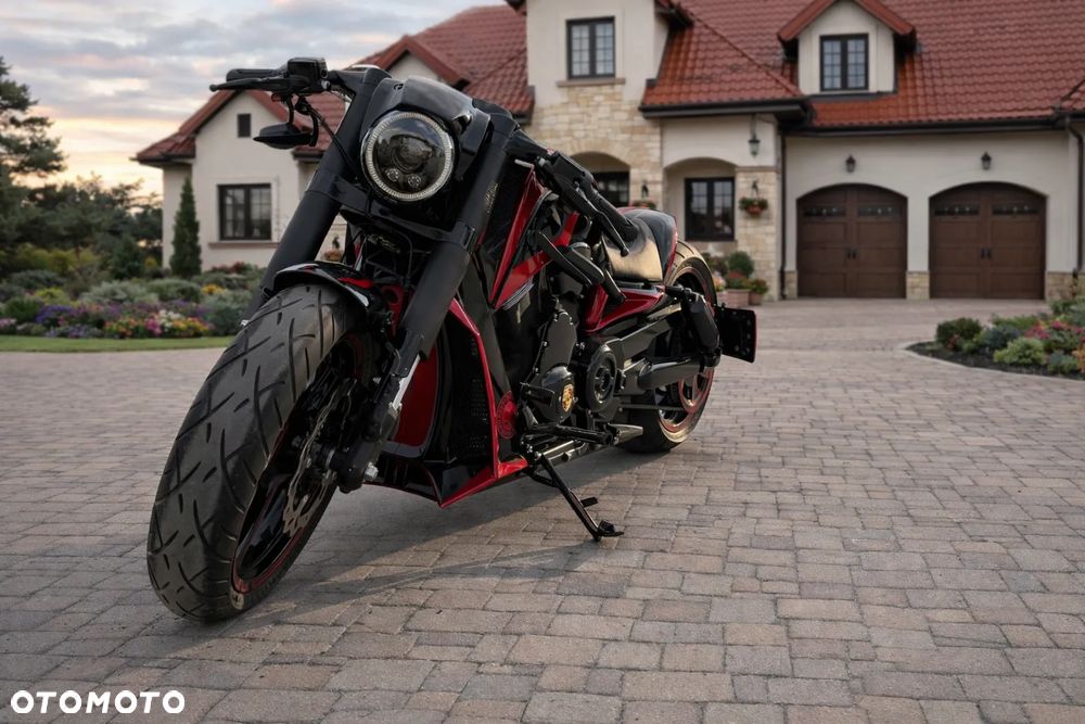 Harley-Davidson V-Rod Night Rod - 3