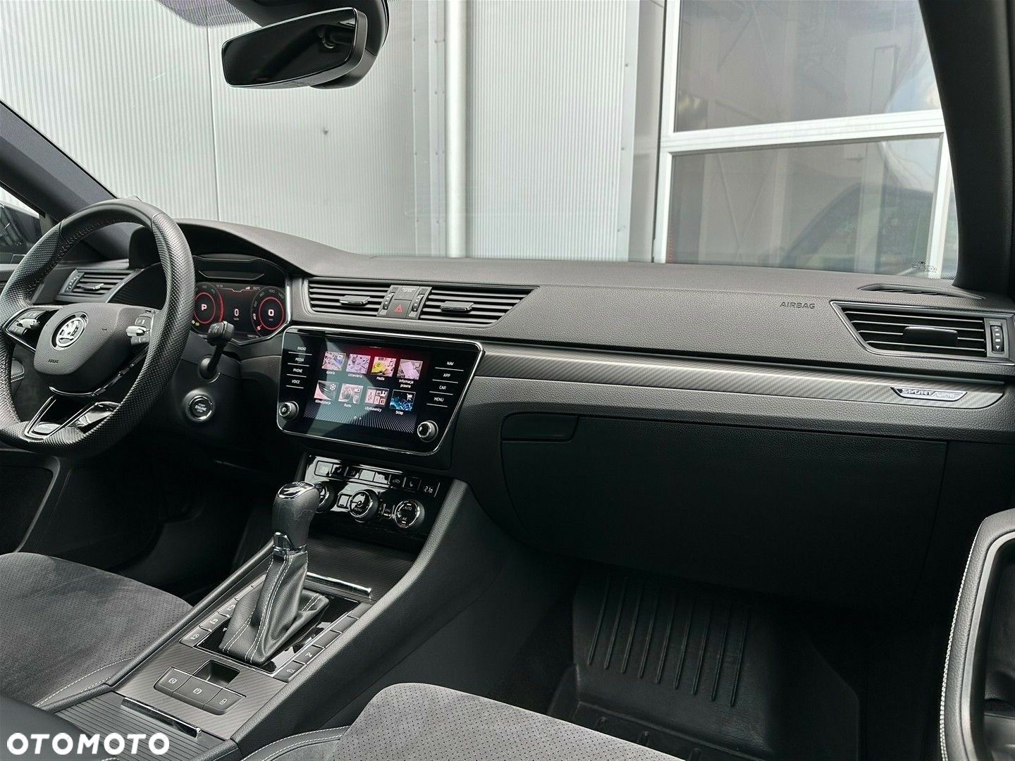 Skoda Superb 2.0 TDI SCR Sportline DSG - 13