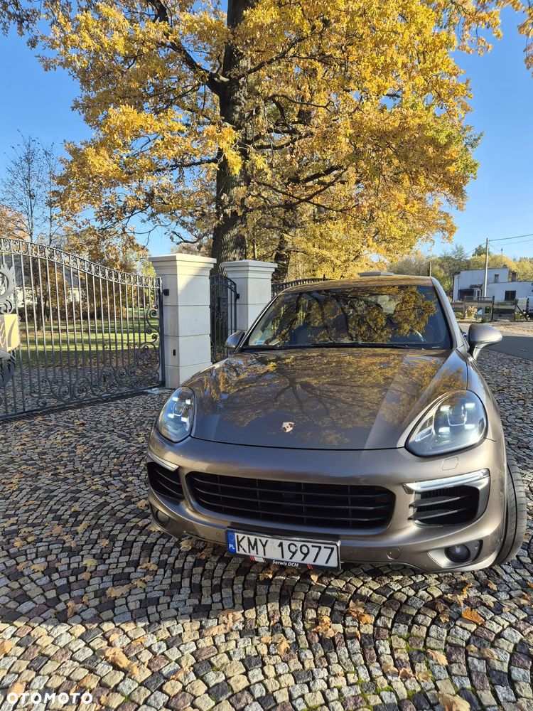 Porsche Cayenne - 3