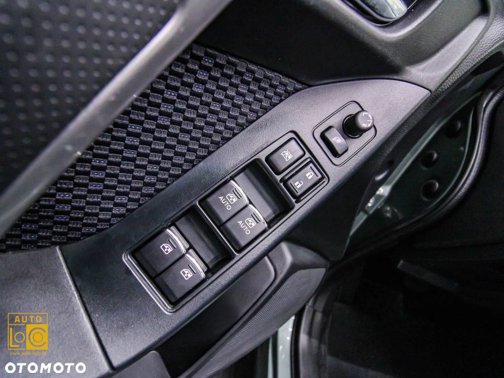 Subaru Forester 2.0i Comfort Lineartronic - 25