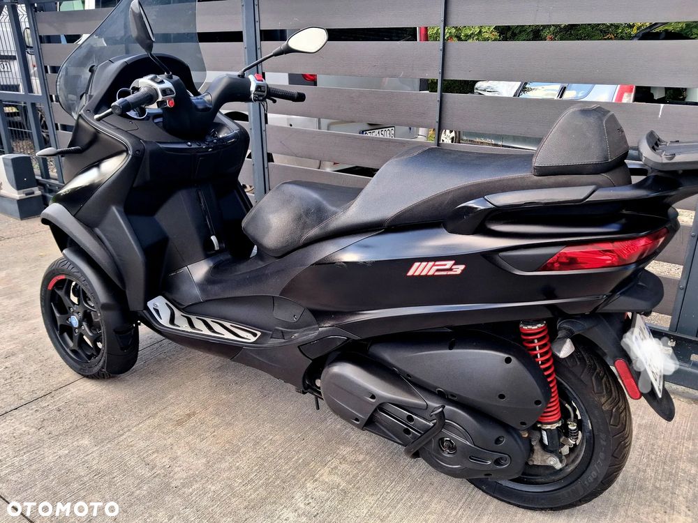 Piaggio MP-3 - 6