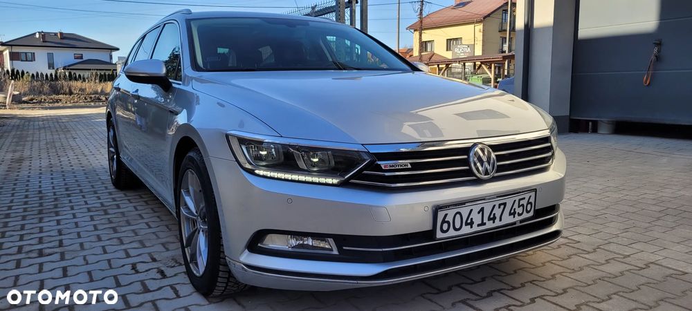Volkswagen Passat - 5