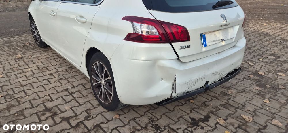 Peugeot 308 1.2 PureTech Active S&S - 19