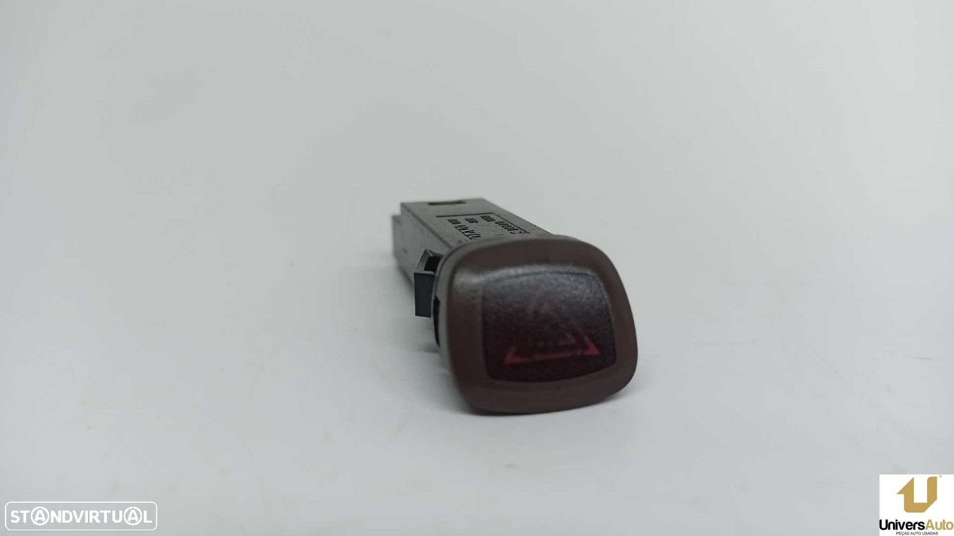 WARNING VOLVO XC90 D5 MOMENTUM (136KW)(7 SITZE) - 4
