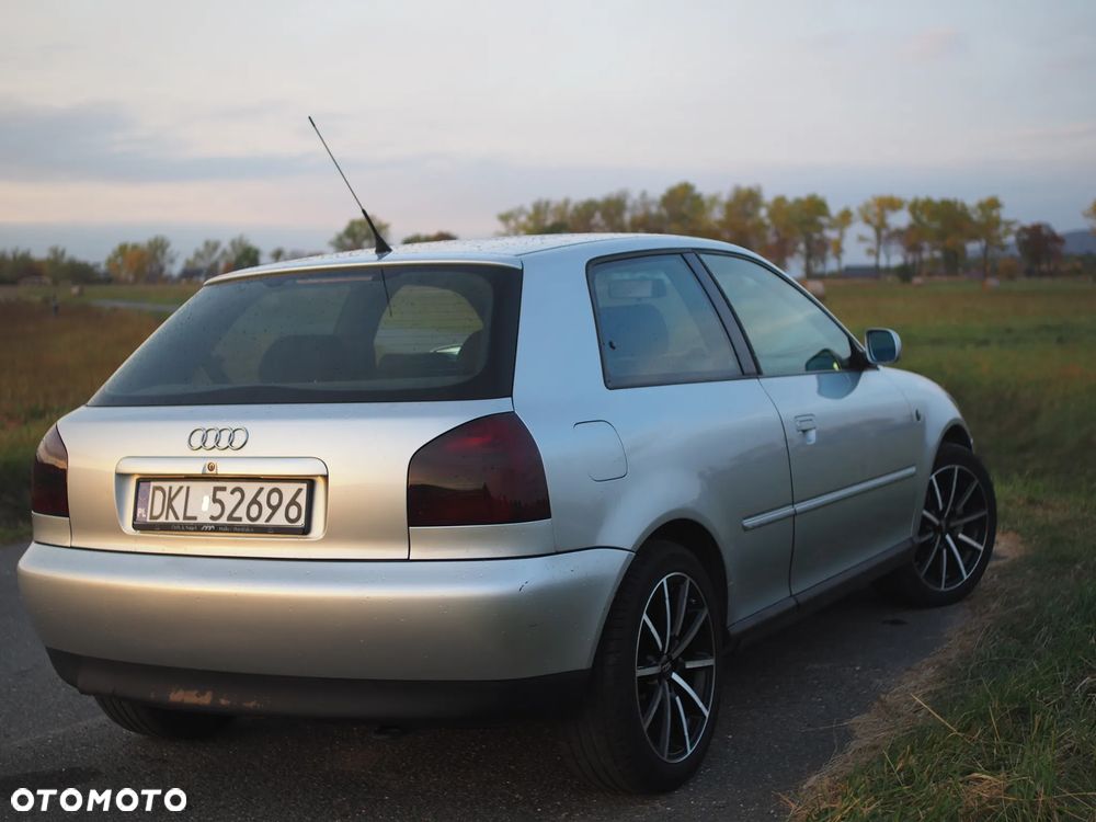 Audi A3 1998 photo 4