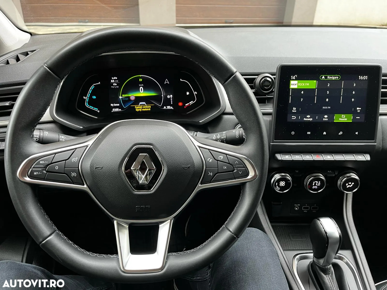 Renault Captur E-TECH Full Hybrid 145 Techno - 12