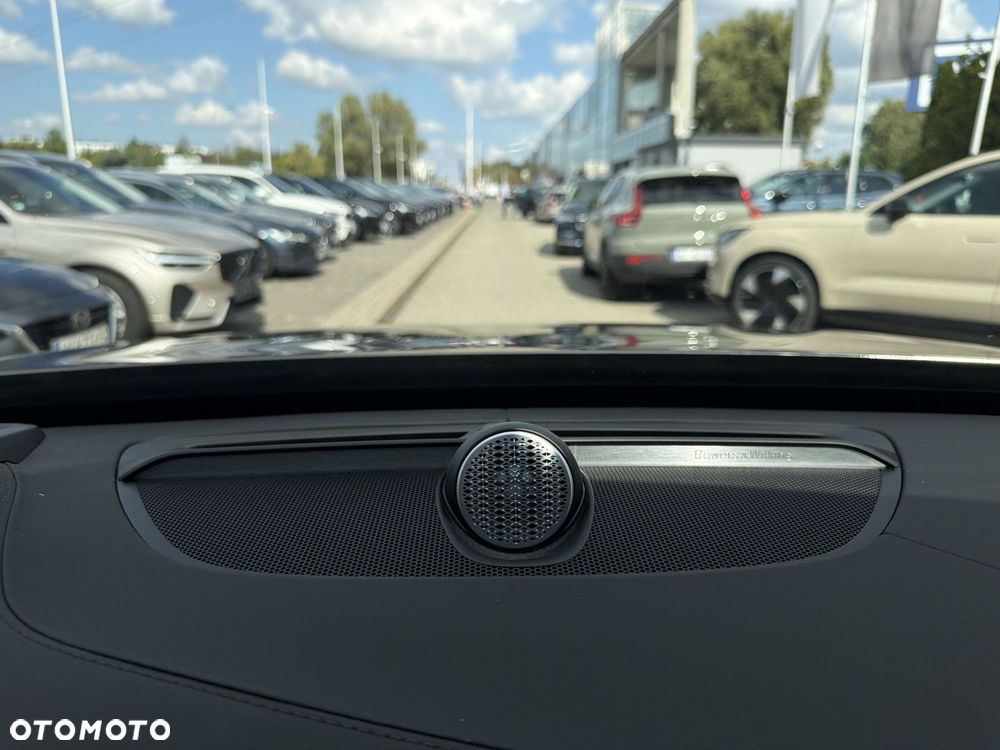 Volvo XC 90 - 30