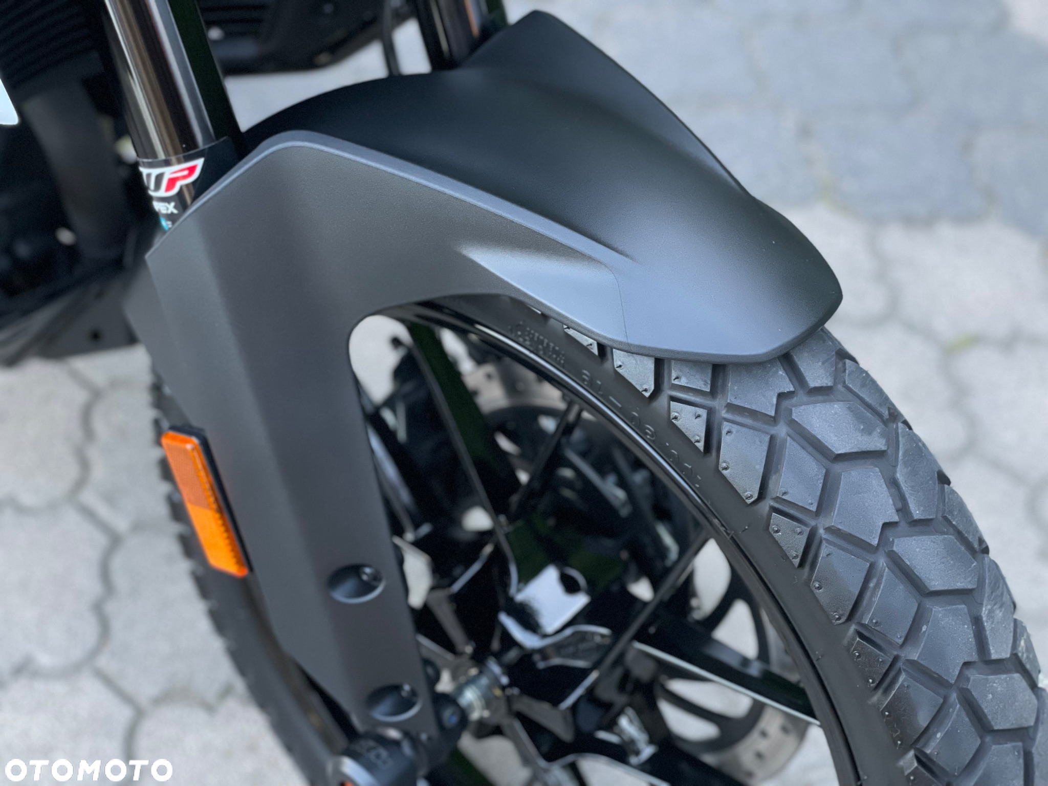 KTM Adventure - 10