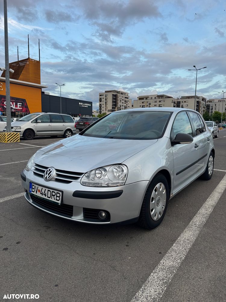 VOLKSWAGEN Golf 2007