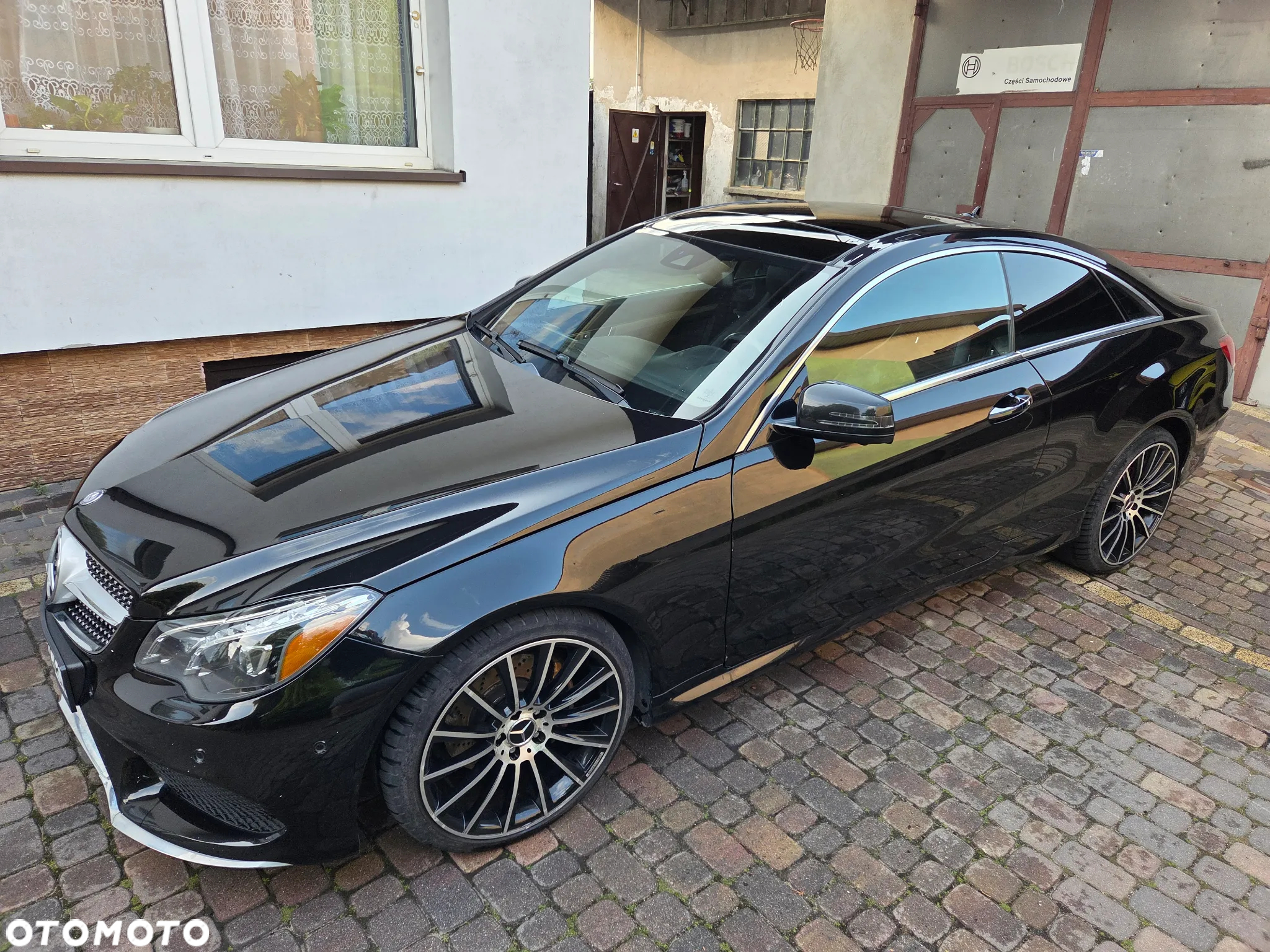 Mercedes-Benz Klasa E 350 Coupe 4Matic 7G-TRONIC - 3