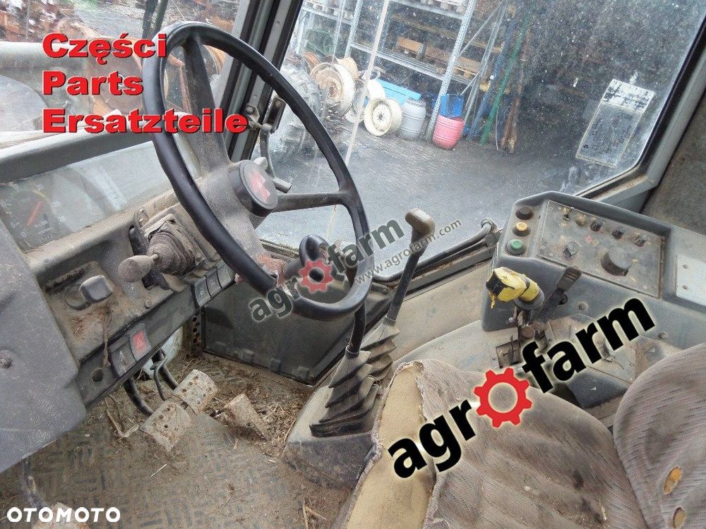 Massey Ferguson 3120 części, skrzynia biegów, oś - 4
