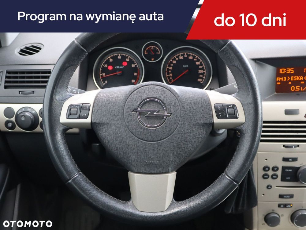 Opel Astra - 18