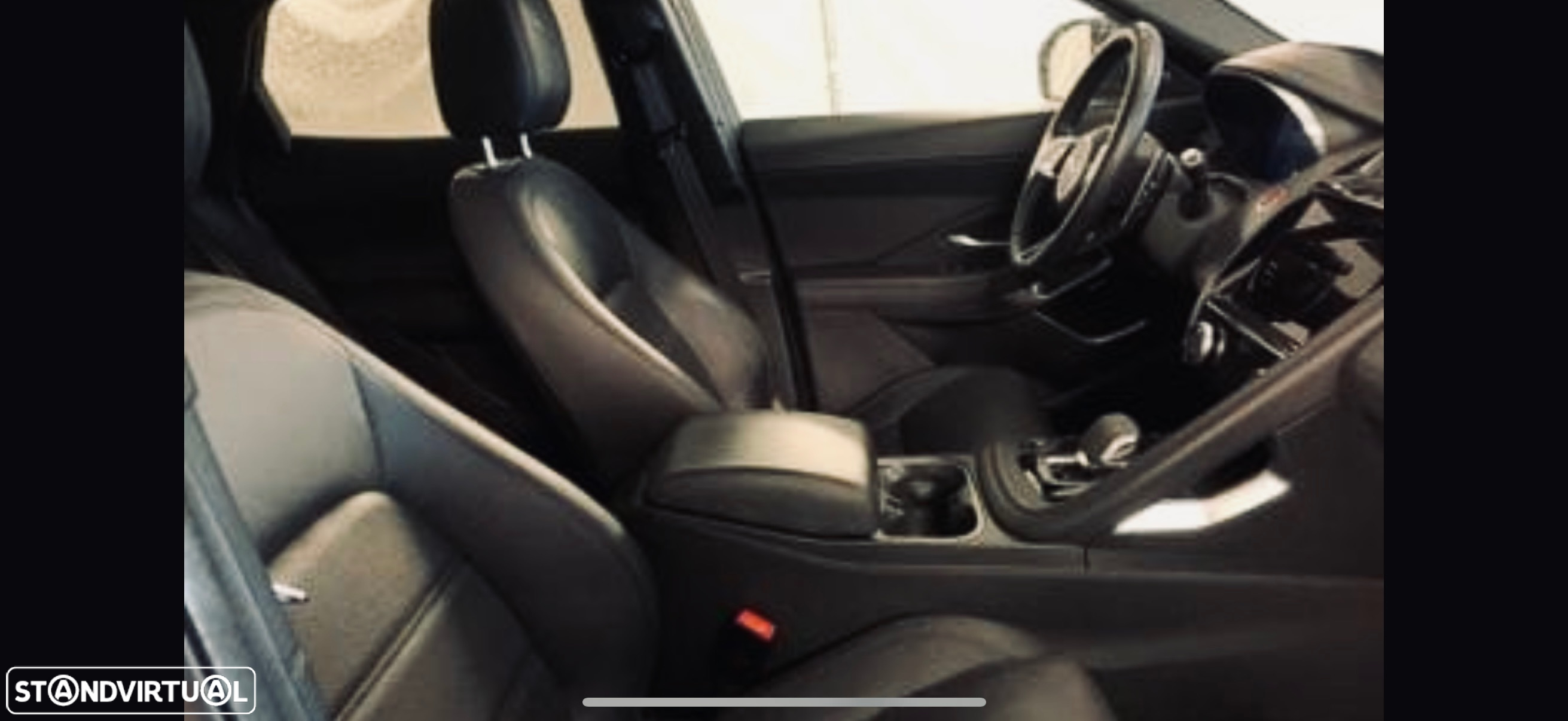 Jaguar E-Pace 2.0 D165 R-Dynamic Black AWD Aut. - 3