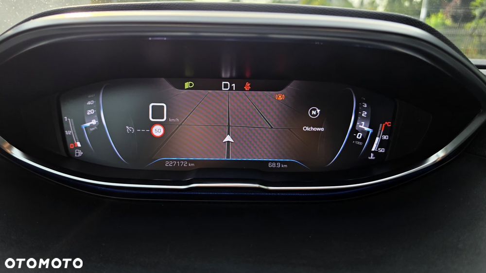 Peugeot 5008 BlueHDI 130 EAT8 Active Pack - 28