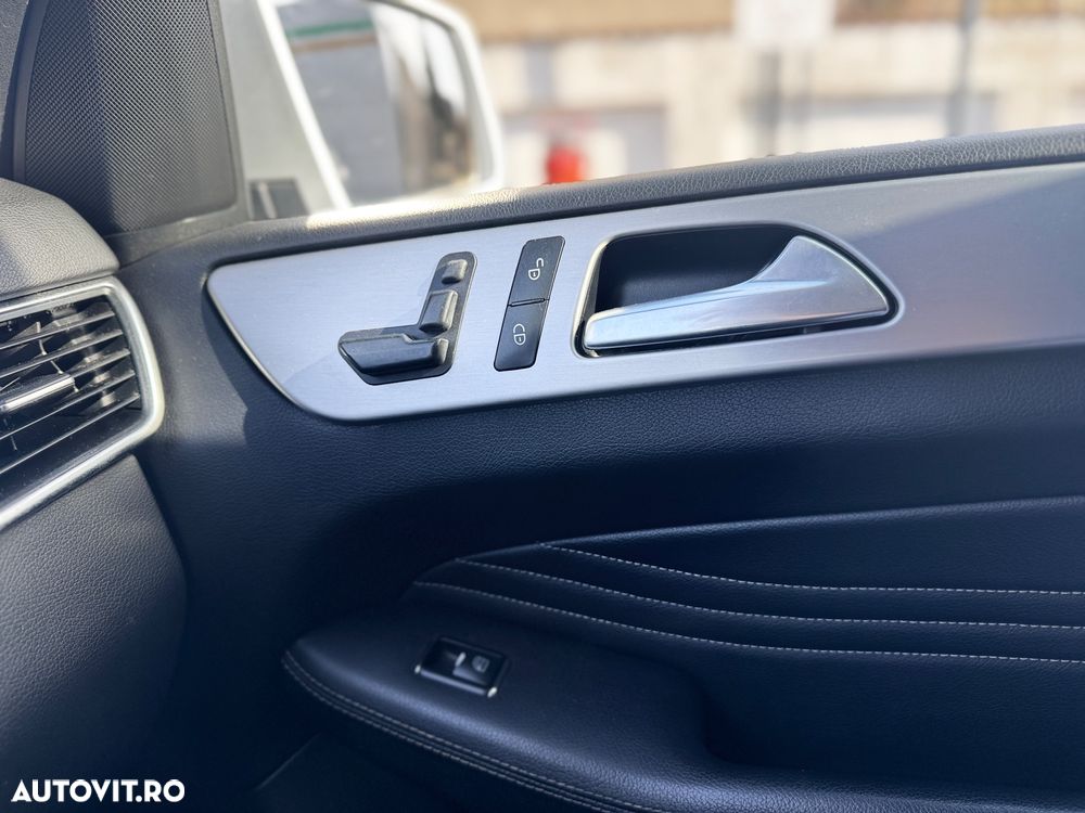 Mercedes-Benz ML 250 BlueTEC 4MATIC 7G-TRONIC Edition 1 - 16