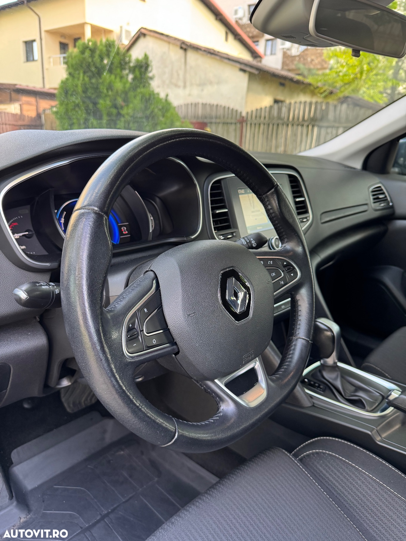 Renault Megane ENERGY dCi EDC Zen - 7