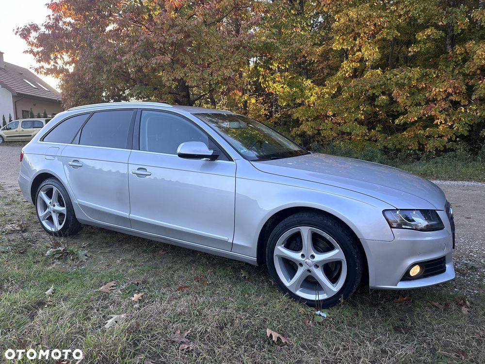 Audi A4 Avant - 4