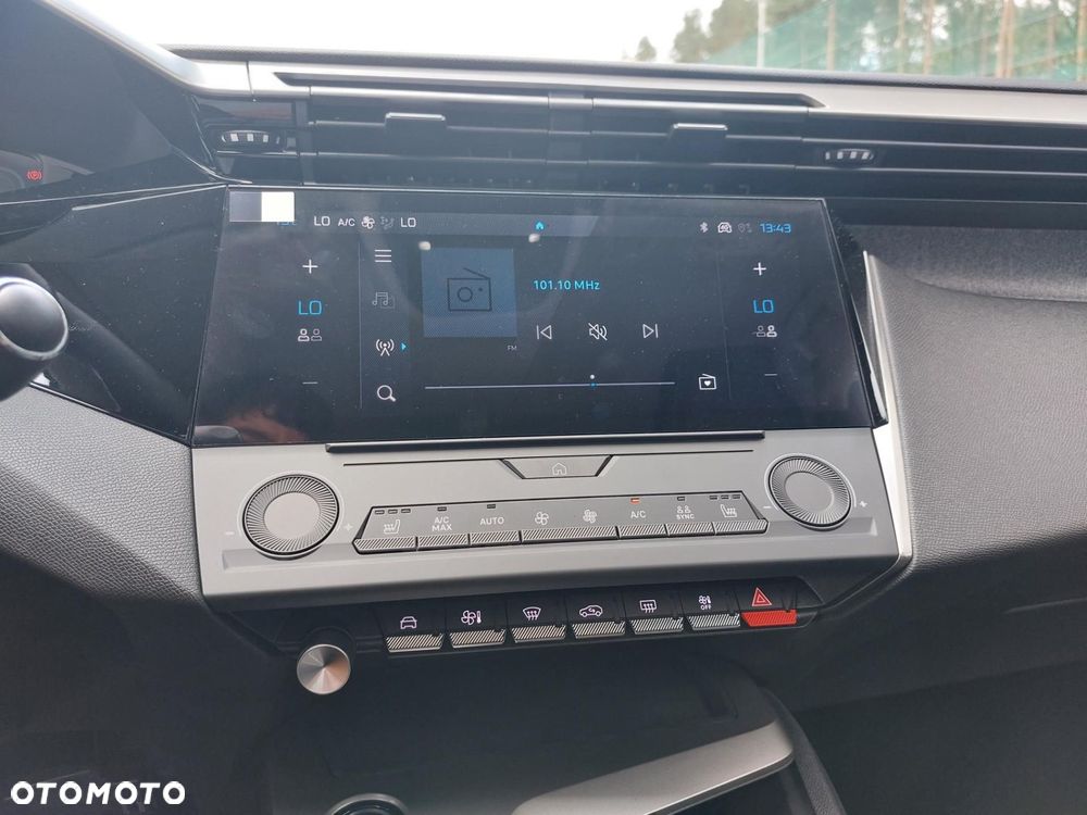 Peugeot 308 - 23