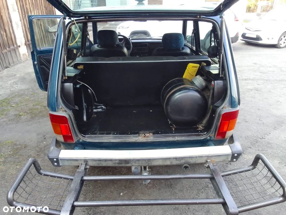 Lada Niva 1.7i - 9