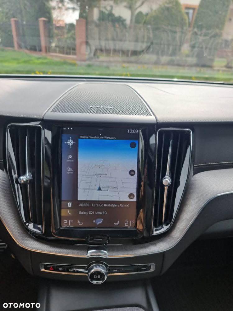 Volvo XC 60 B4 D AWD R-Design - 14